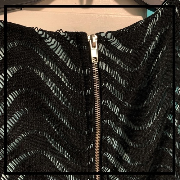 SPEECHLESS Black/Light Turquoise Lace & Tule Dress - Picture 5 of 6